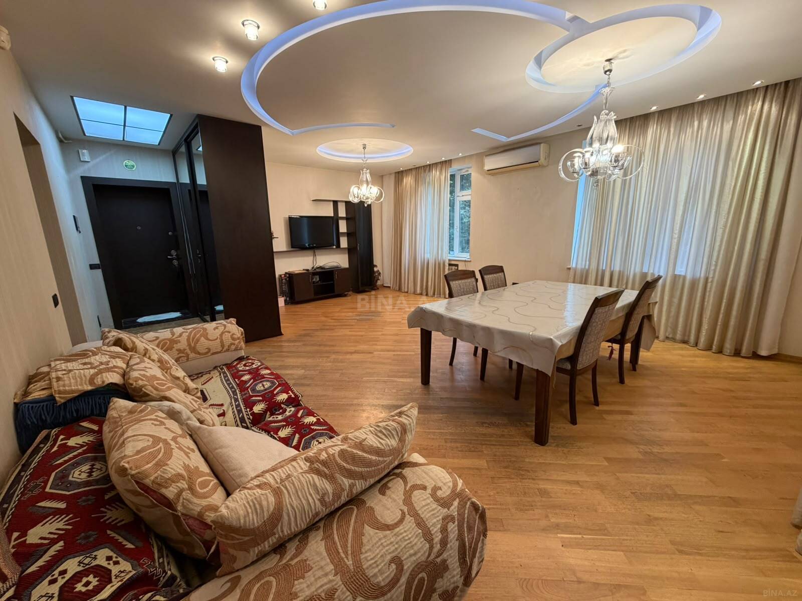 2 otaqlı mənzil kirayə verilir, Yasamal, Bakı