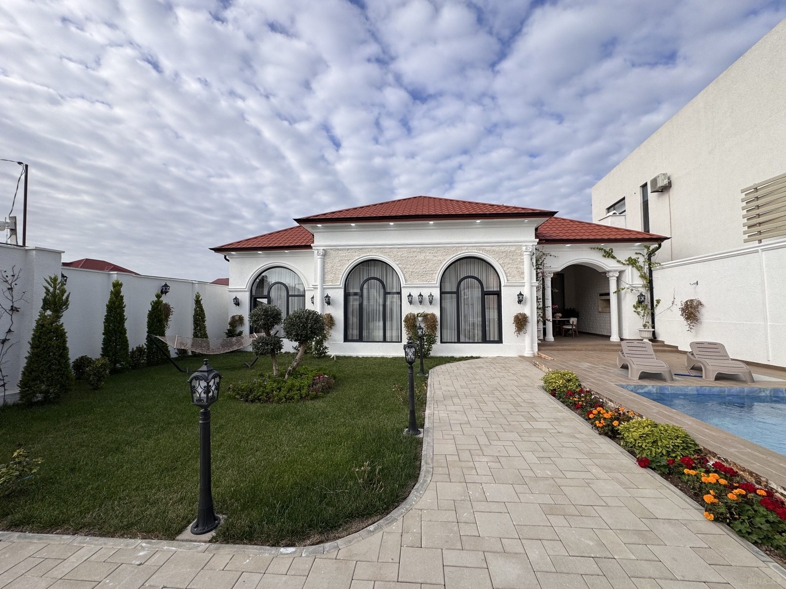 4-room private house for sale, Shuvalan, Baku