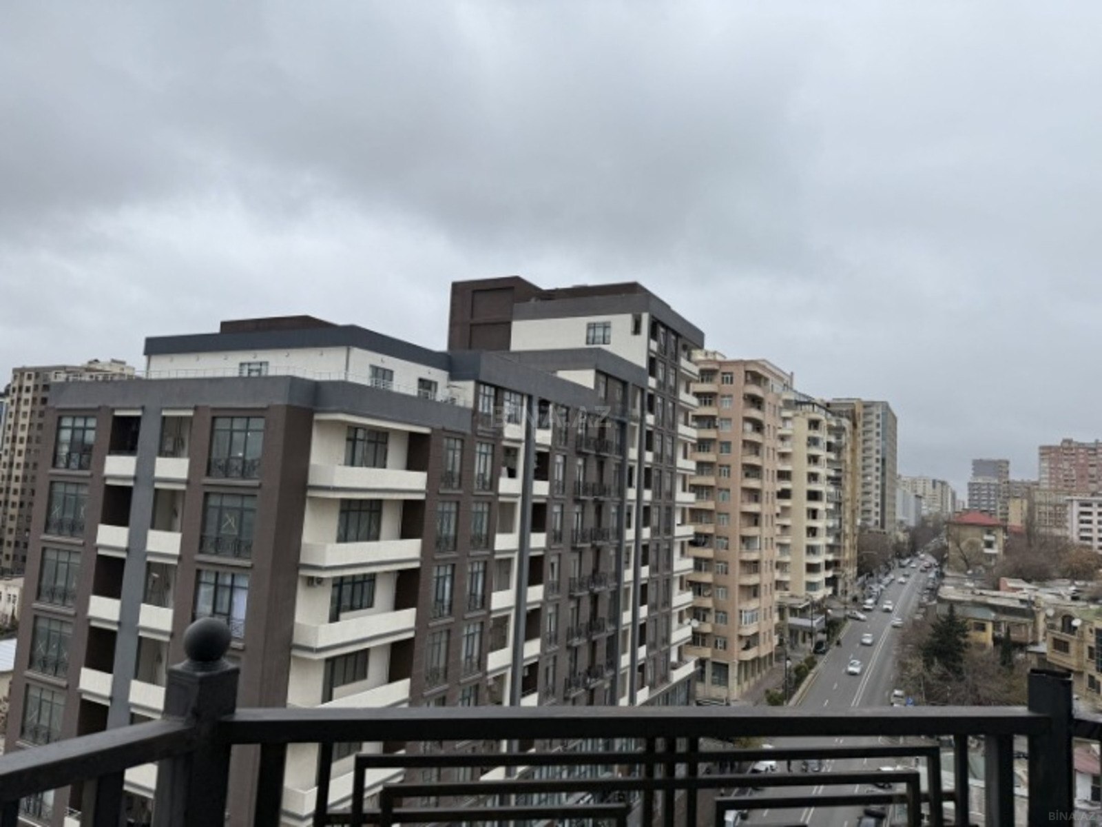 3-комн. квартира на продажу, 28 Мая, Баку