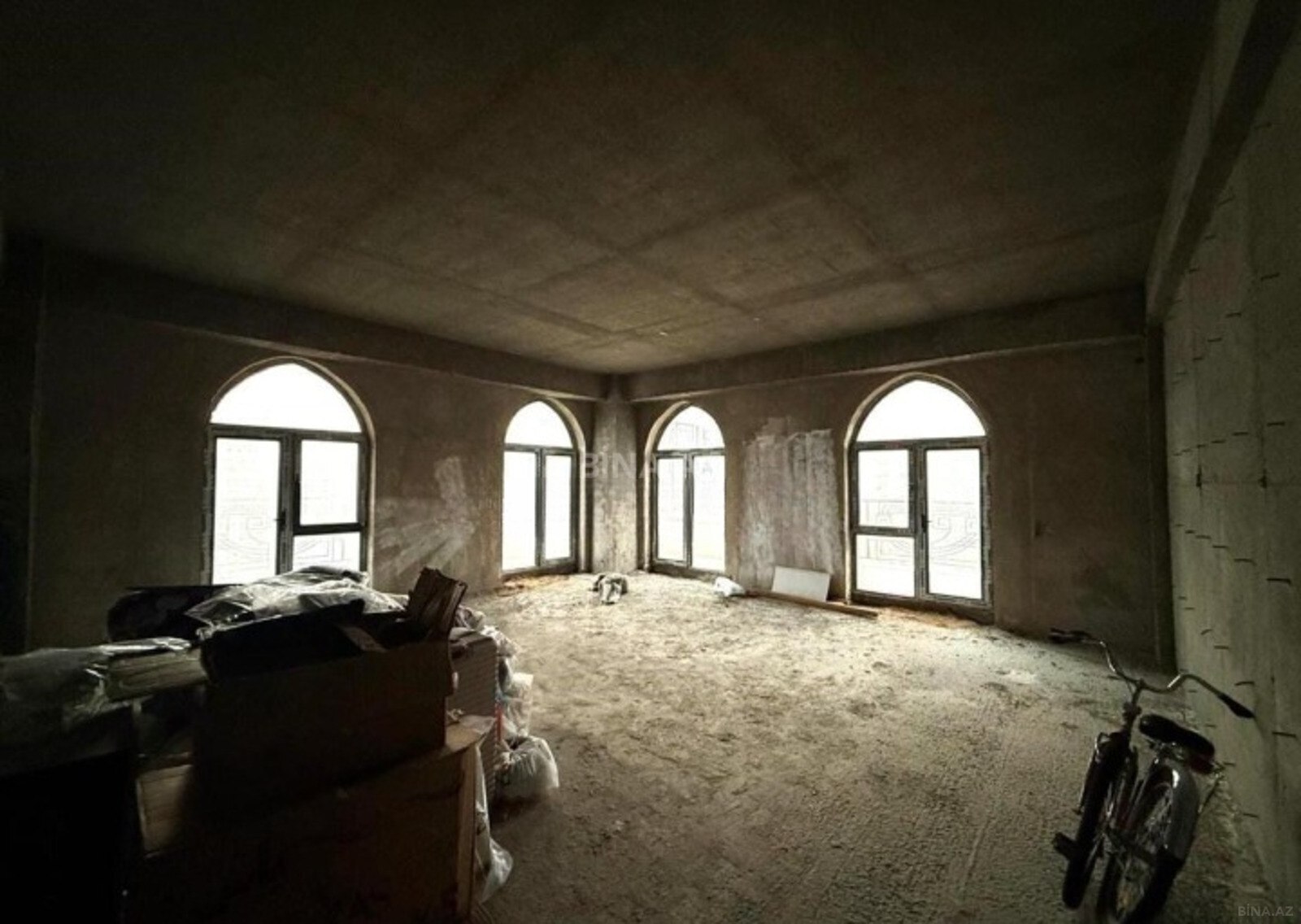 3-комн. квартира на продажу, 28 Мая, Баку