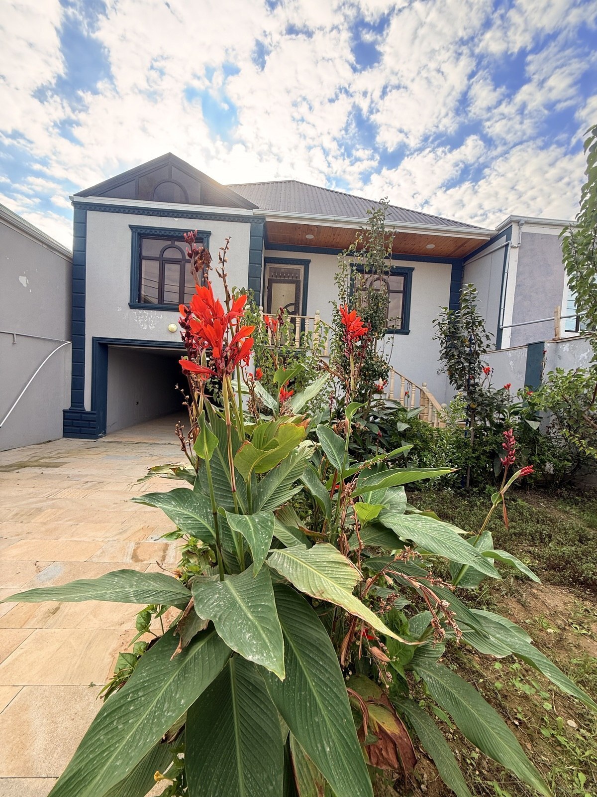 3 otaqlı həyət evi satılır, Binə, Bakı