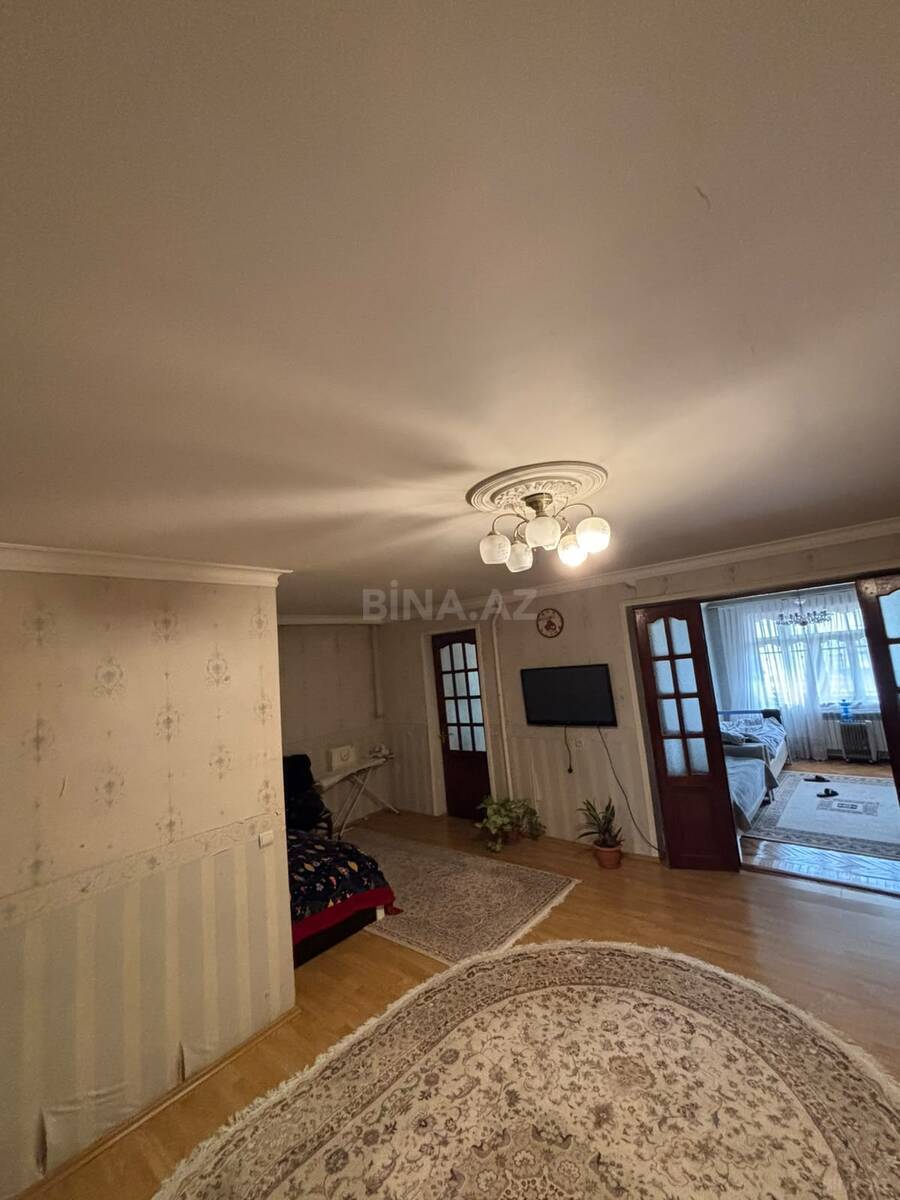3 otaqlı mənzil satılır, Qaraçuxur, Bakı