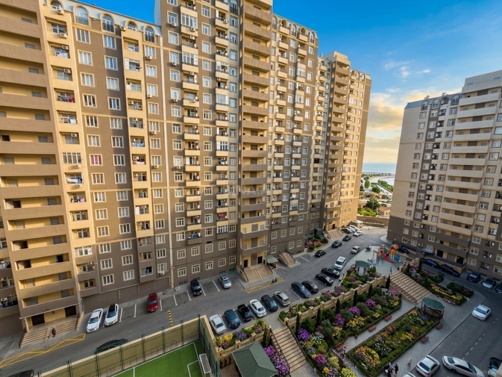 2 otaqlı mənzil satılır, Yeni Günəşli, Bakı