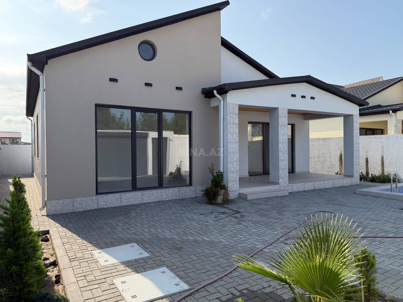 4 otaqlı həyət evi satılır, Şüvəlan, Bakı