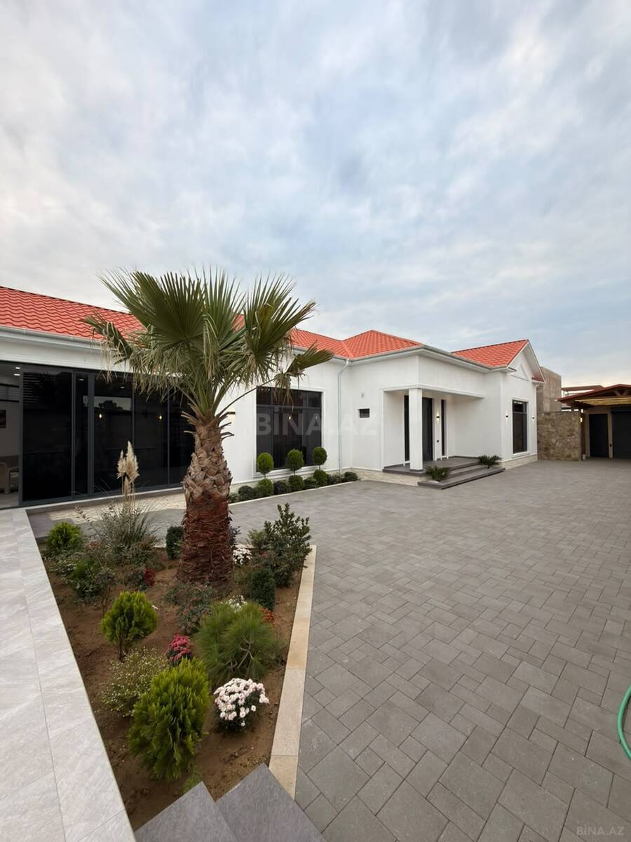 4 otaqlı, 200.0 m², Şüvəlan