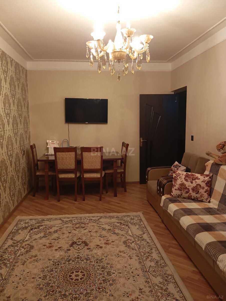 2 otaqlı mənzil satılır, Qaraçuxur, Bakı