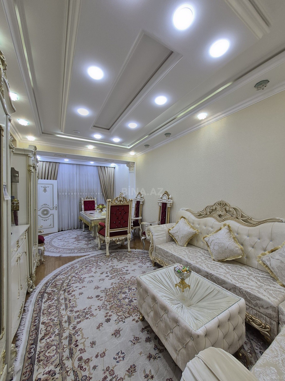 2 otaqlı, 72.0 m², Memar Əcəmi