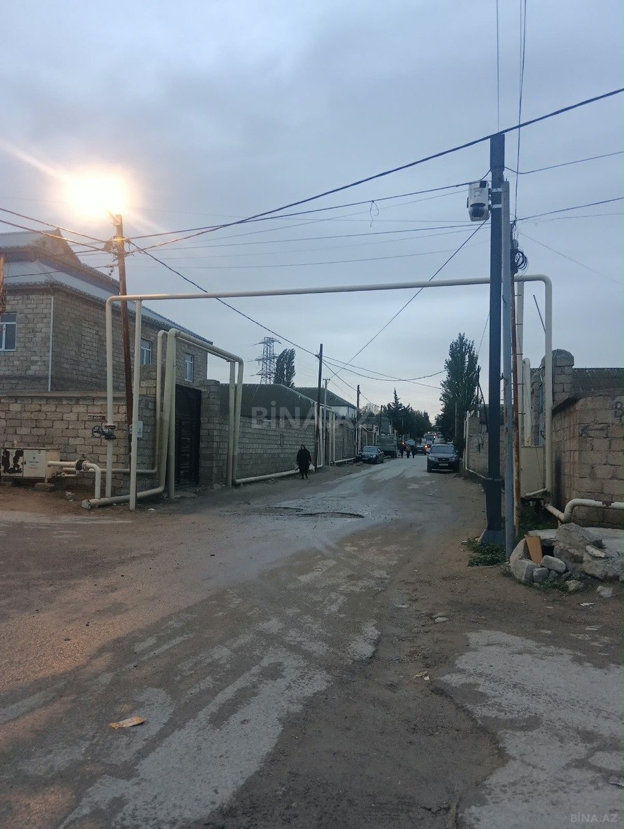 Torpaq satılır, Buzovna, Bakı