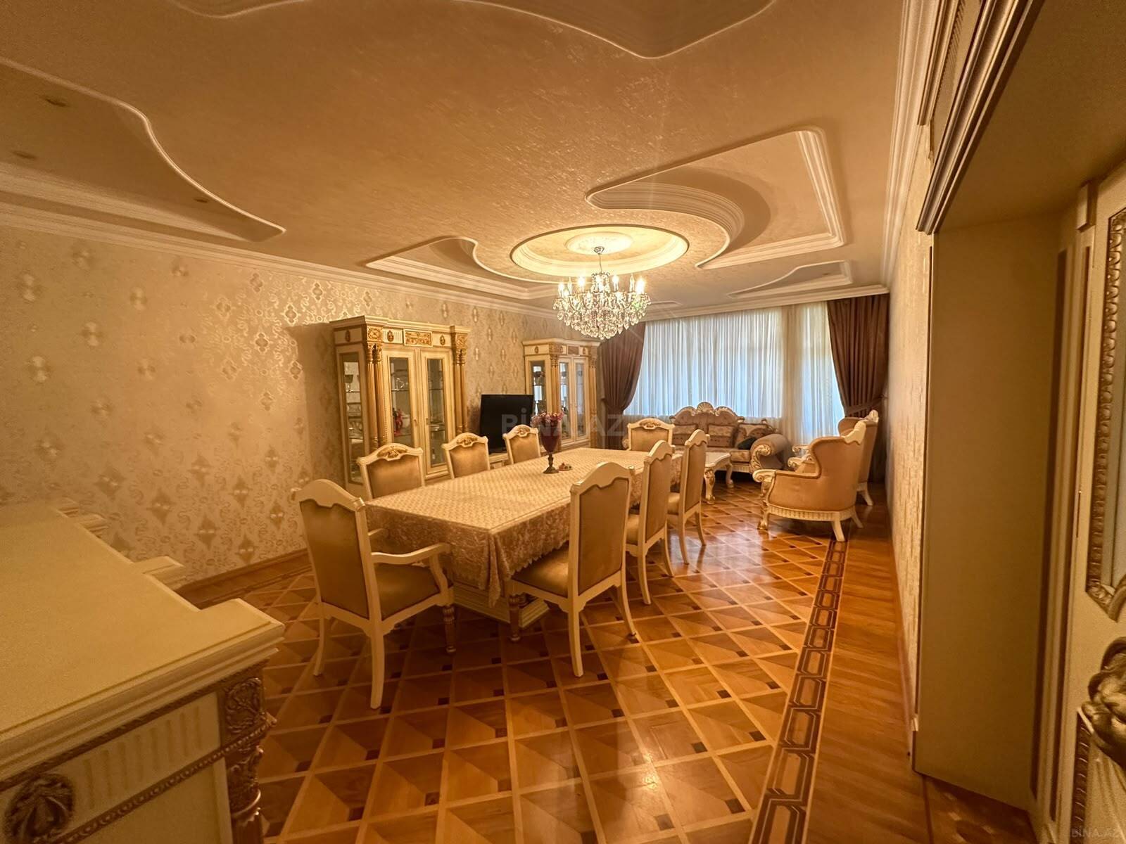 4-комн. квартира на продажу, 28 Мая, Баку