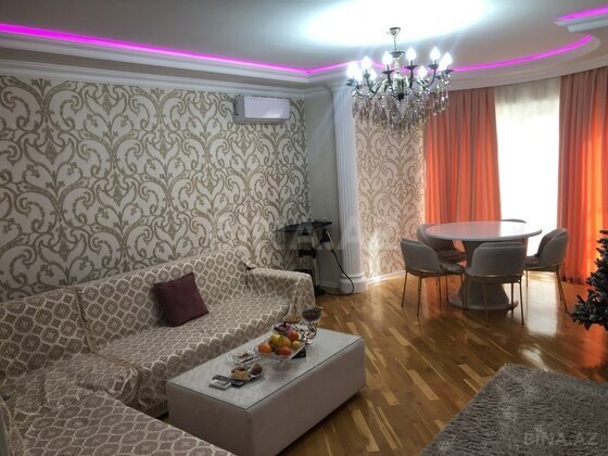 2 otaqlı yeni tikili - 8 Noyabr m. - 70 m² (1)