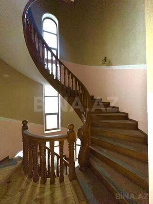 16 otaqlı Həyət evi/Bağ evi, Gənclik m., Bakı