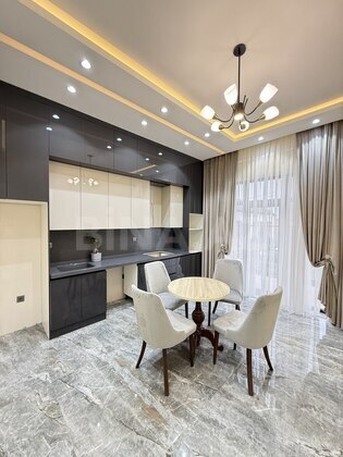 5 otaqlı Həyət evi/Bağ evi, Mərdəkan q., Bakı