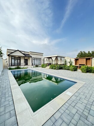 4 otaqlı Həyət evi/Bağ evi, Şüvəlan q., Bakı