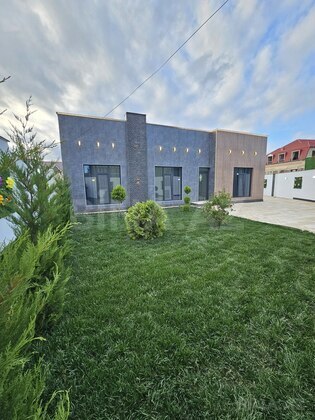 4 otaqlı Həyət evi/Bağ evi, Şüvəlan q., Bakı