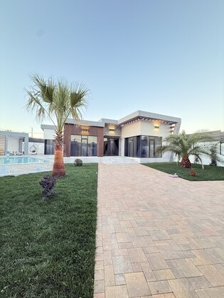 5 otaqlı Həyət evi/Bağ evi, Mərdəkan q., Bakı