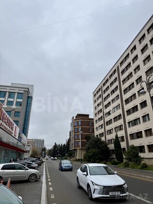 2 otaqlı Köhnə tikili, Gənclik m., Bakı