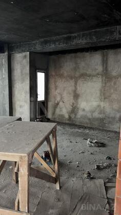 3 otaqlı Yeni tikili, Neftçilər m., Bakı