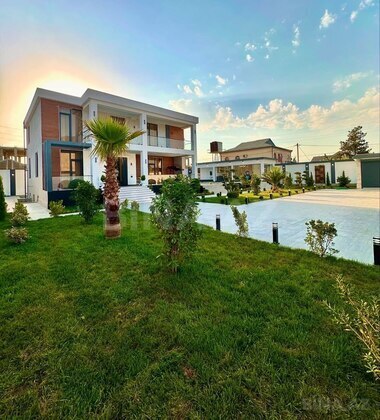 5 otaqlı Həyət evi/Bağ evi, Mərdəkan q., Bakı