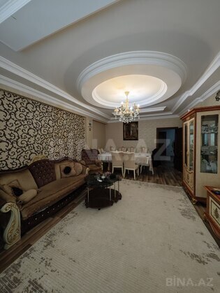 3 otaqlı Yeni tikili, Bakıxanov q., Bakı