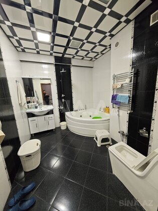 3 otaqlı Yeni tikili, Bakıxanov q., Bakı