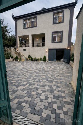 4 otaqlı Həyət evi/Bağ evi, Hökməli q., Bakı