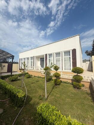4 otaqlı Həyət evi/Bağ evi, Mərdəkan q., Bakı