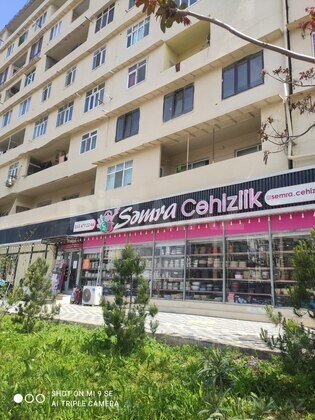 3 otaqlı Köhnə tikili, Həzi Aslanov m., Bakı