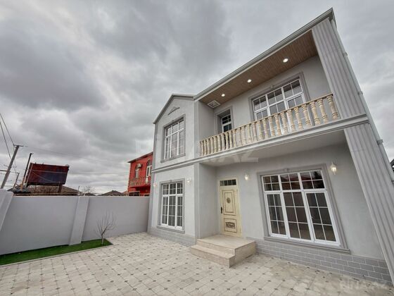 5 otaqlı, 160.0 m², Binə