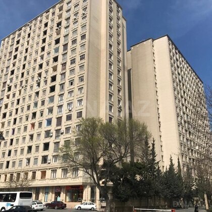 3 otaqlı Yeni tikili, İnşaatçılar m., Bakı