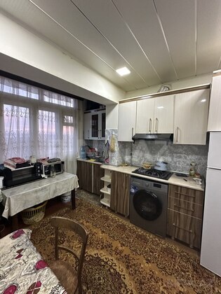 2 otaqlı Köhnə tikili, Həzi Aslanov m., Bakı