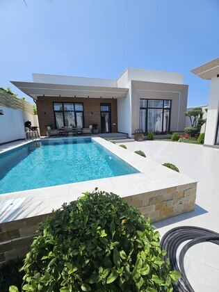 4 otaqlı Həyət evi/Bağ evi, Şüvəlan q., Bakı