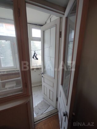 4 otaqlı Köhnə tikili, Gənclik m., Bakı