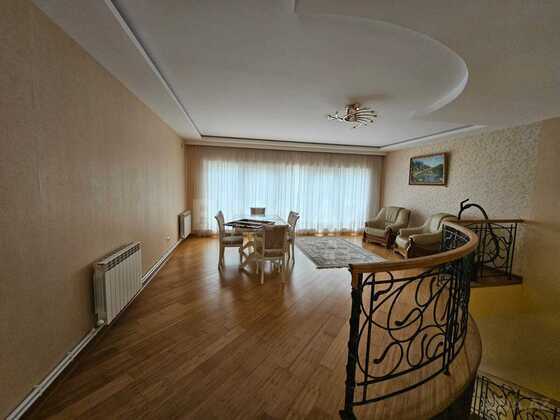 6 otaqlı Həyət evi/Bağ evi, Qusar
