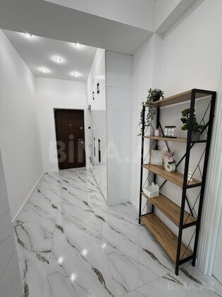 2 otaqlı, 60.8 m²