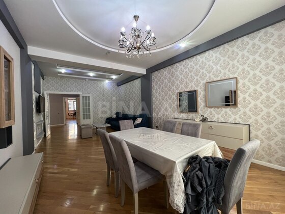 3 otaqlı Yeni tikili, 28 May m., Bakı