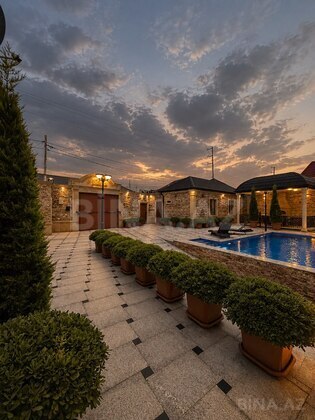 4 otaqlı Həyət evi/Bağ evi, Mərdəkan q., Bakı