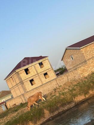 10 otaqlı Həyət evi/Bağ evi, Biləsuvar