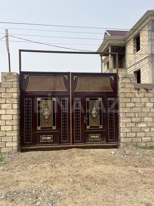 10 otaqlı Həyət evi/Bağ evi, Biləsuvar