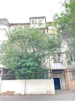 2 otaqlı Köhnə tikili, Elmlər Akademiyası m., Bakı