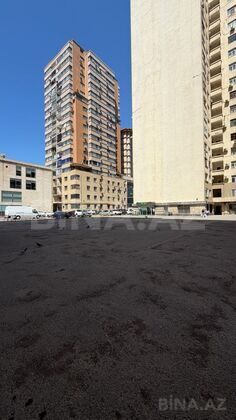 3 otaqlı Yeni tikili, Şah İsmayıl Xətai m., Bakı