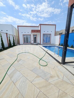 4 otaqlı Həyət evi/Bağ evi, Şüvəlan q., Bakı