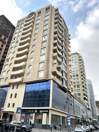 3 otaqlı Yeni tikili, Şah İsmayıl Xətai m., Bakı