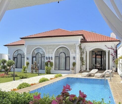 5 otaqlı Həyət evi/Bağ evi, Mərdəkan q., Bakı
