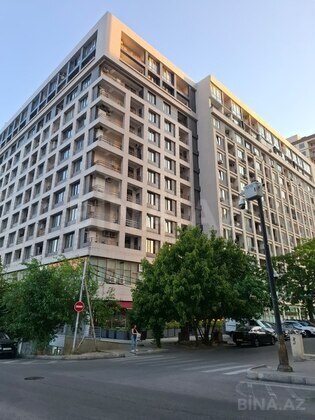 3 otaqlı Yeni tikili, 28 May m., Bakı