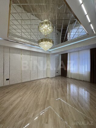3 otaqlı Yeni tikili, Qara Qarayev m., Bakı