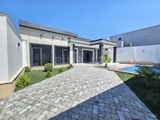 4 otaqlı Həyət evi/Bağ evi, Mərdəkan q., Bakı