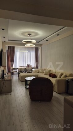 3 otaqlı Yeni tikili, İnşaatçılar m., Bakı