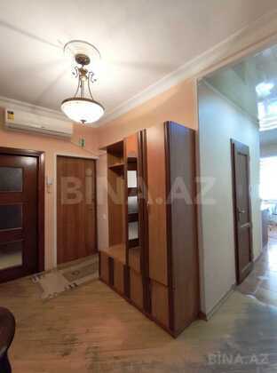 4 otaqlı Köhnə tikili, Əhmədli m., Bakı