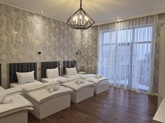 6 otaqlı Həyət evi/Bağ evi, Qəbələ