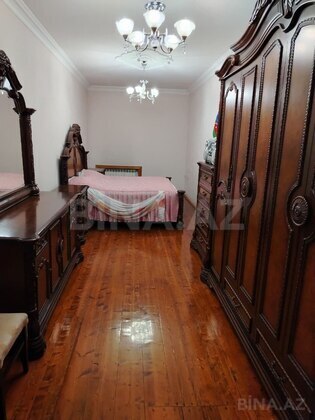 7 otaqlı Həyət evi/Bağ evi, Gəncə